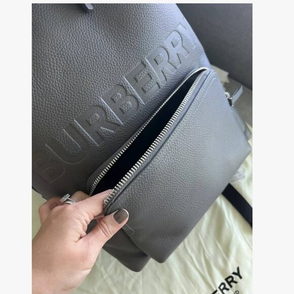 NWT Authentic Burberry Grey Leather Embossed Abbeydale Backpack Bag - Picture 4 of 11